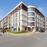 Apartments Garden Residence By Renters
